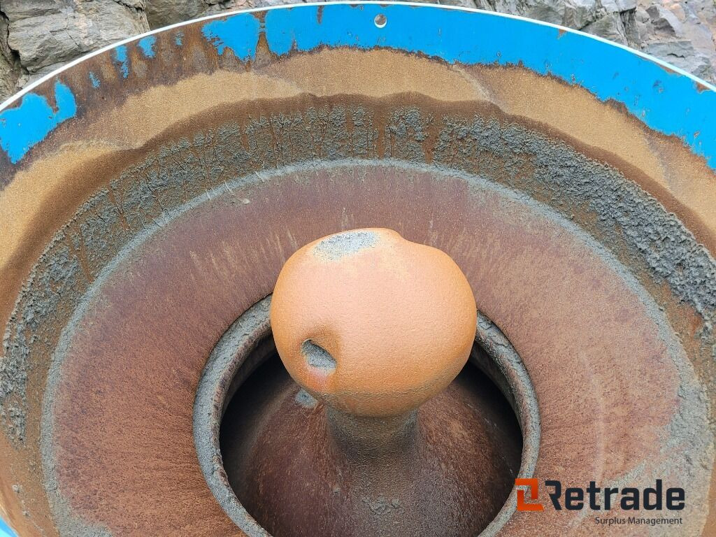 Kross Morgårdshammar 400-140 - 건설장비 : 사진 4 Kross Morgårdshammar 400-140 - 건설장비 : 사진 4