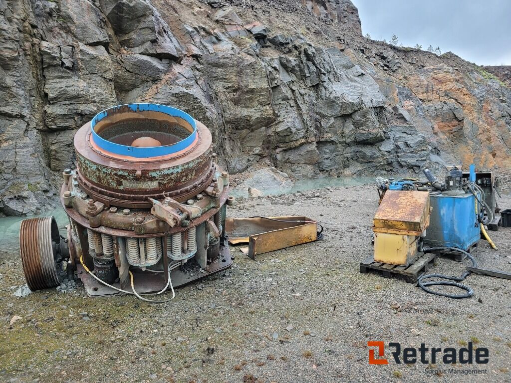 Kross Morgårdshammar 400-140 - 건설장비 : 사진 1 Kross Morgårdshammar 400-140 - 건설장비 : 사진 1