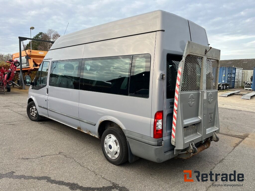 Minibus med lift FORD TRANSIT KOMBI 300L F 2,2 TDCI - 소형 버스, 승합차 : 사진 4 Minibus med lift FORD TRANSIT KOMBI 300L F 2,2 TDCI - 소형 버스, 승합차 : 사진 4