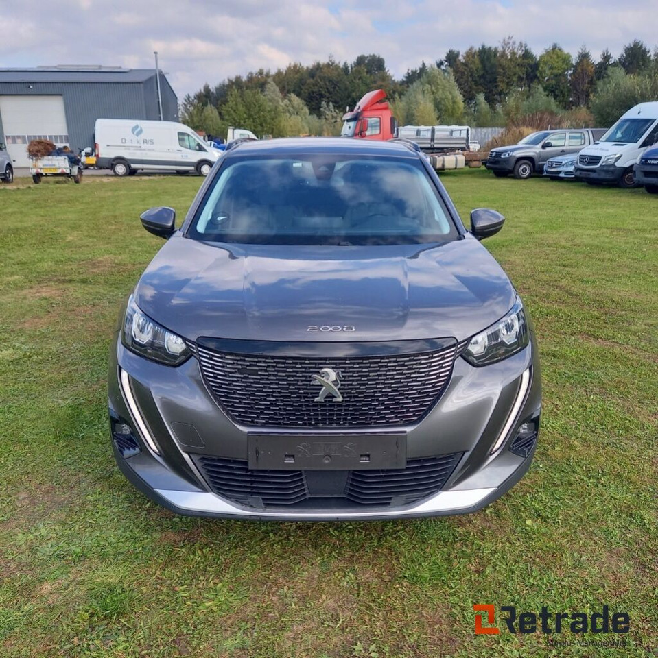 Peugeot 2008 SUV Blue Tdi 110 - 차량 : 사진 3 Peugeot 2008 SUV Blue Tdi 110 - 차량 : 사진 3