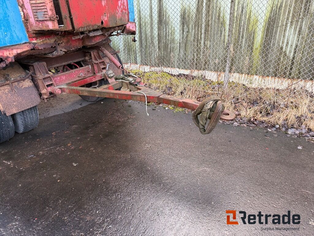 Släpvagn med skåp - 밀폐형 박스 트레일러 : 사진 4 Släpvagn med skåp - 밀폐형 박스 트레일러 : 사진 4