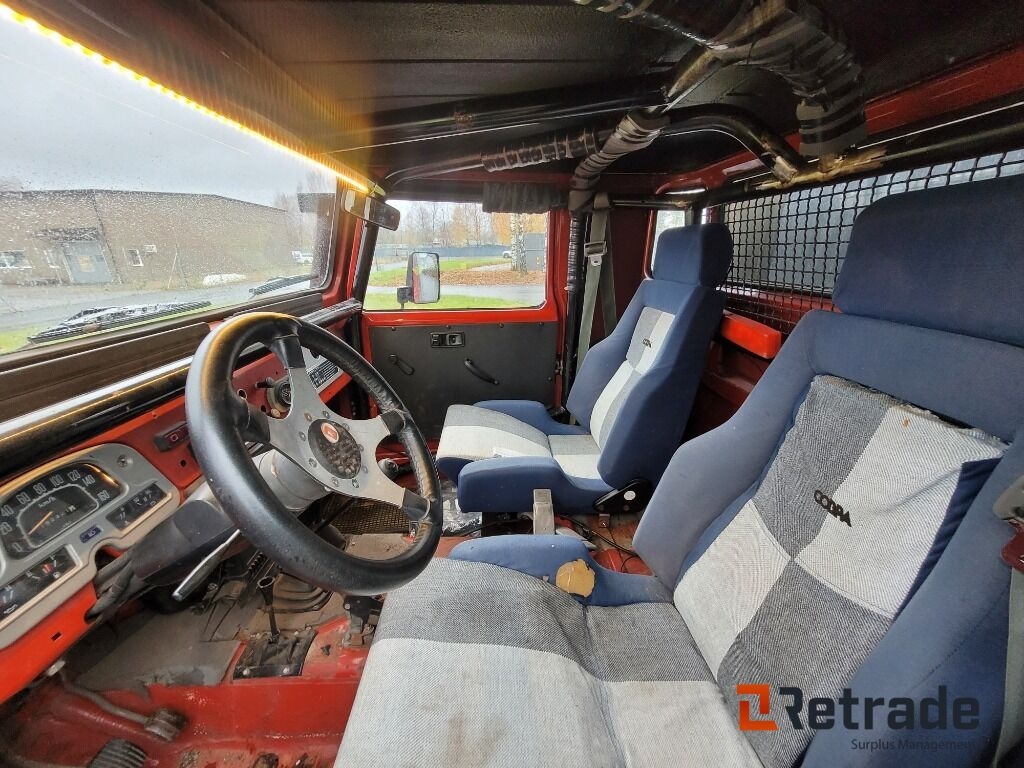 Veteranbil TOYOTA LAND-CRUISER BJ 45 PICKUP -1981 Svensksåld - 커튼 사이드 밴 : 사진 5 Veteranbil TOYOTA LAND-CRUISER BJ 45 PICKUP -1981 Svensksåld - 커튼 사이드 밴 : 사진 5