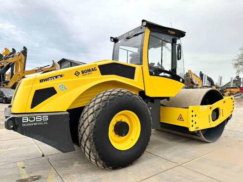 Bomag BW213D-5 - New / Unused / Vibrating Roller - 롤러 : 사진 5 Bomag BW213D-5 - New / Unused / Vibrating Roller - 롤러 : 사진 5