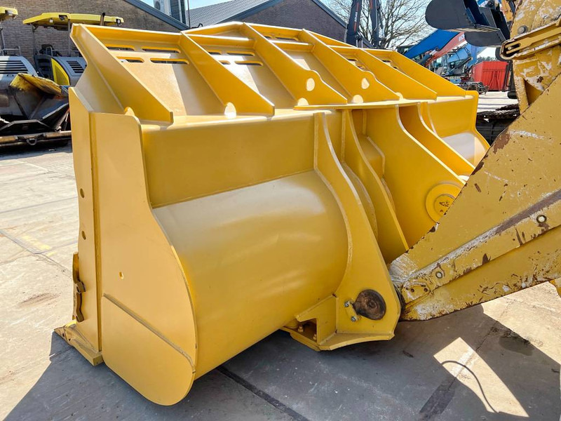 Cat 988K Bucket - New / Unused - 버킷 건설기계 용 : 사진 4 Cat 988K Bucket - New / Unused - 버킷 건설기계 용 : 사진 4