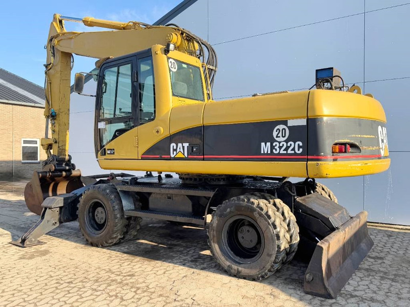 Cat M322C - German Machine / Triple Boom - 휠 굴삭기 : 사진 3 Cat M322C - German Machine / Triple Boom - 휠 굴삭기 : 사진 3