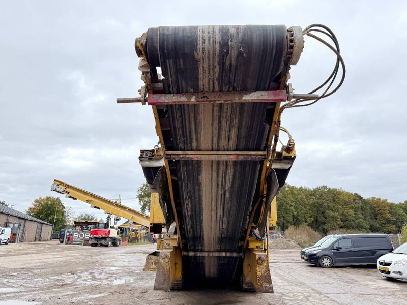 GIPO Giporec R130 FDR - Side Conveyor / Caterpillar C15 - 크러셔 : 사진 4 GIPO Giporec R130 FDR - Side Conveyor / Caterpillar C15 - 크러셔 : 사진 4