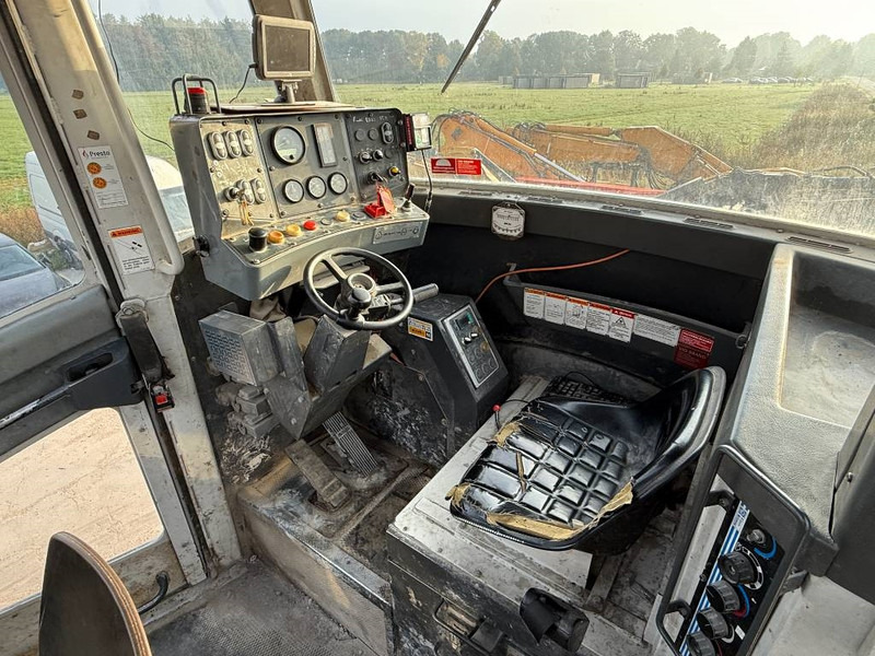 드릴링 리그 Sandvik DT1130-SC - 3x TB150 Drill Boom + Basket Boom : 사진 12