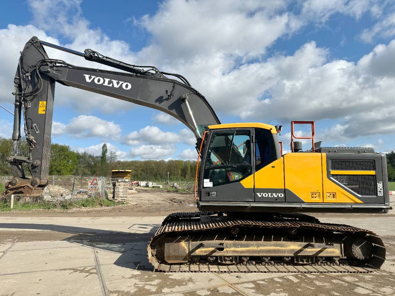 Volvo EC250EL - Hamer Lines / Quick Coupler - 크롤러 굴삭기 : 사진 1 Volvo EC250EL - Hamer Lines / Quick Coupler - 크롤러 굴삭기 : 사진 1