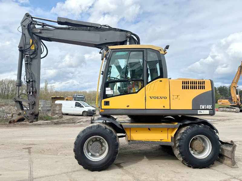 Volvo EW140C - DUTCH MACHINE - 휠 굴삭기 : 사진 1 Volvo EW140C - DUTCH MACHINE - 휠 굴삭기 : 사진 1