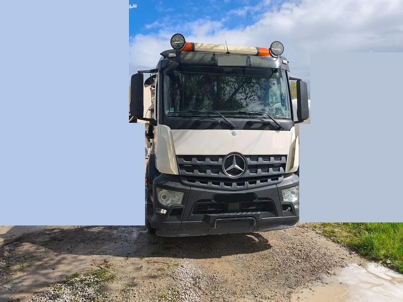 Mercedes Actros 3243 - 콘크리트 믹서 펌프 트럭 : 사진 1 Mercedes Actros 3243 - 콘크리트 믹서 펌프 트럭 : 사진 1
