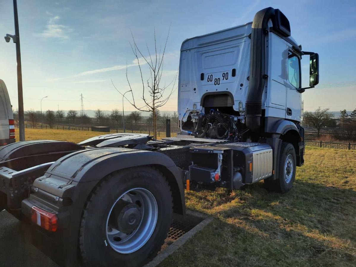 Mercedes Arocs 1851 HAD - 트랙터 유닛 : 사진 2 Mercedes Arocs 1851 HAD - 트랙터 유닛 : 사진 2
