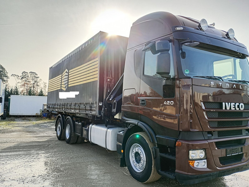 Iveco AS260S42Y/FS - 커튼사이더 트럭, 크레인 트럭 : 사진 3 Iveco AS260S42Y/FS - 커튼사이더 트럭, 크레인 트럭 : 사진 3