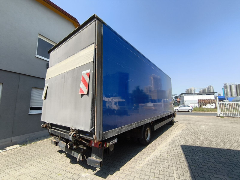 MAN LE 10.220 Koffer Euro 3 4x2 abgelastet auf 7,49 t (6) - 박스 트럭 : 사진 5 MAN LE 10.220 Koffer Euro 3 4x2 abgelastet auf 7,49 t (6) - 박스 트럭 : 사진 5