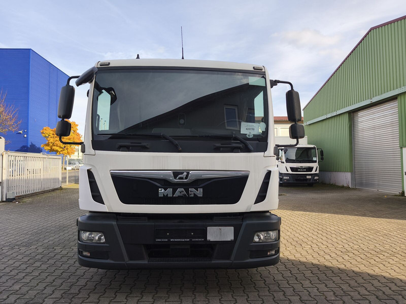 MAN TGL 8.190 Koffer gFH AHK LBW Euro 6 4x2 (11) TÜV NEU - 박스 트럭 : 사진 3 MAN TGL 8.190 Koffer gFH AHK LBW Euro 6 4x2 (11) TÜV NEU - 박스 트럭 : 사진 3