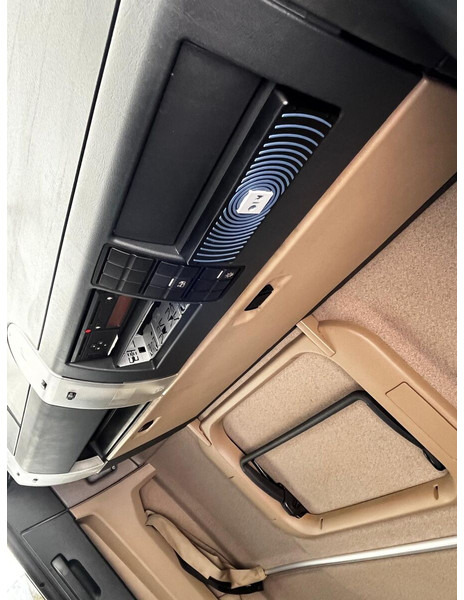 커튼사이더 트럭 MAN TGL 8.220 Jumbo Gardine : 사진 17 커튼사이더 트럭 MAN TGL 8.220 Jumbo Gardine : 사진 17