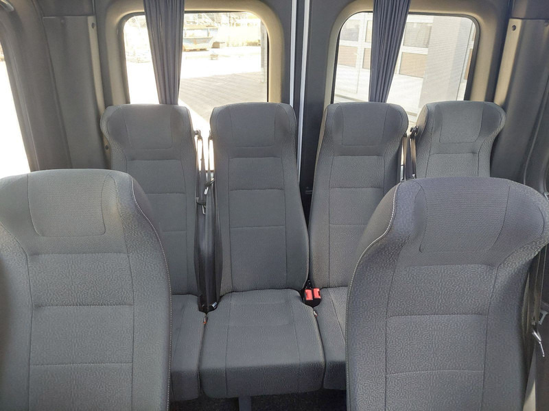 소형 버스, 승합차 Mercedes-Benz 519 Sprinter AHK : 사진 16 소형 버스, 승합차 Mercedes-Benz 519 Sprinter AHK : 사진 16