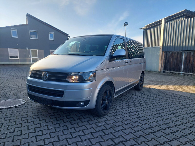 Volkswagen Transporter Multivan AHK Doppelklima Tisch Leder 7-Sitzer - 소형 버스, 승합차 : 사진 1 Volkswagen Transporter Multivan AHK Doppelklima Tisch Leder 7-Sitzer - 소형 버스, 승합차 : 사진 1