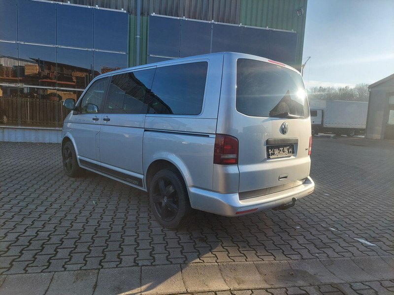 Volkswagen Transporter Multivan AHK Doppelklima Tisch Leder 7-Sitzer - 소형 버스, 승합차 : 사진 5 Volkswagen Transporter Multivan AHK Doppelklima Tisch Leder 7-Sitzer - 소형 버스, 승합차 : 사진 5