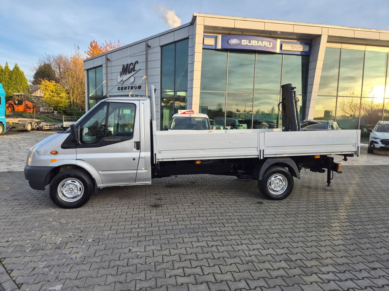 플랫베드 밴 Ford Transit 350 2.4 TDCi / Very Strong Hiab / 1 Owner / Serviced : 사진 11