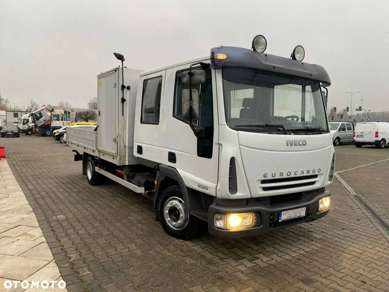 Iveco Eurocargo ML80E17 - 드롭사이드/ 플랫베드 트럭, 크레인 트럭 : 사진 5 Iveco Eurocargo ML80E17 - 드롭사이드/ 플랫베드 트럭, 크레인 트럭 : 사진 5