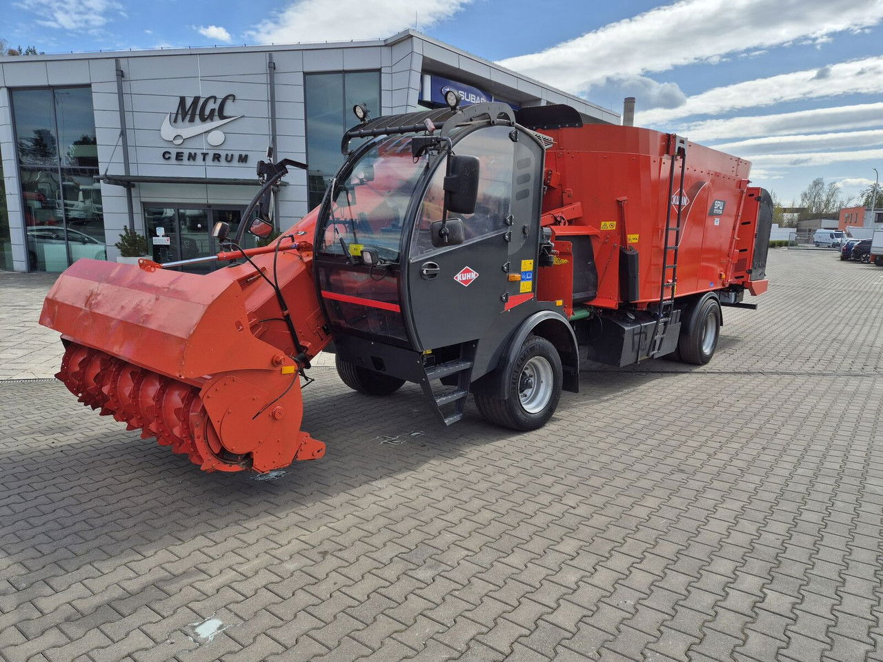 Kuhn SPW 22 Intense /feed wagon/ 1 Owner / NEW Service SPW 22 Intense /feed wago - 목초 믹서 : 사진 2 Kuhn SPW 22 Intense /feed wagon/ 1 Owner / NEW Service SPW 22 Intense /feed wago - 목초 믹서 : 사진 2