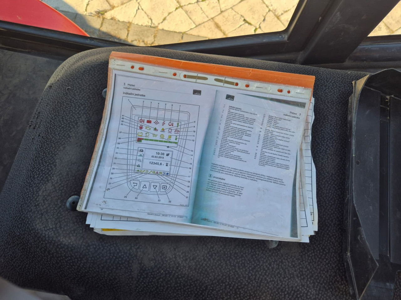 지게차 LINDE H60D-03 / 1 Owner / Serviced Last Service 16.05.2 5 : 사진 29 지게차 LINDE H60D-03 / 1 Owner / Serviced Last Service 16.05.2 5 : 사진 29