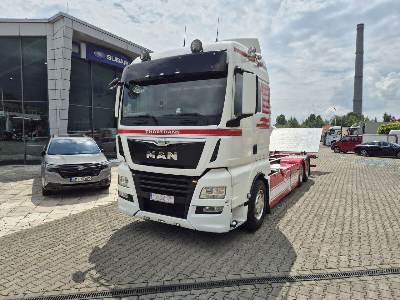 MAN TGX 28 28.420 , 6x2-2 LL + Trailer HFR KM 20 - 컨테이너 운반 장치/ 스와프 보디 트럭 : 사진 5 MAN TGX 28 28.420 , 6x2-2 LL + Trailer HFR KM 20 - 컨테이너 운반 장치/ 스와프 보디 트럭 : 사진 5