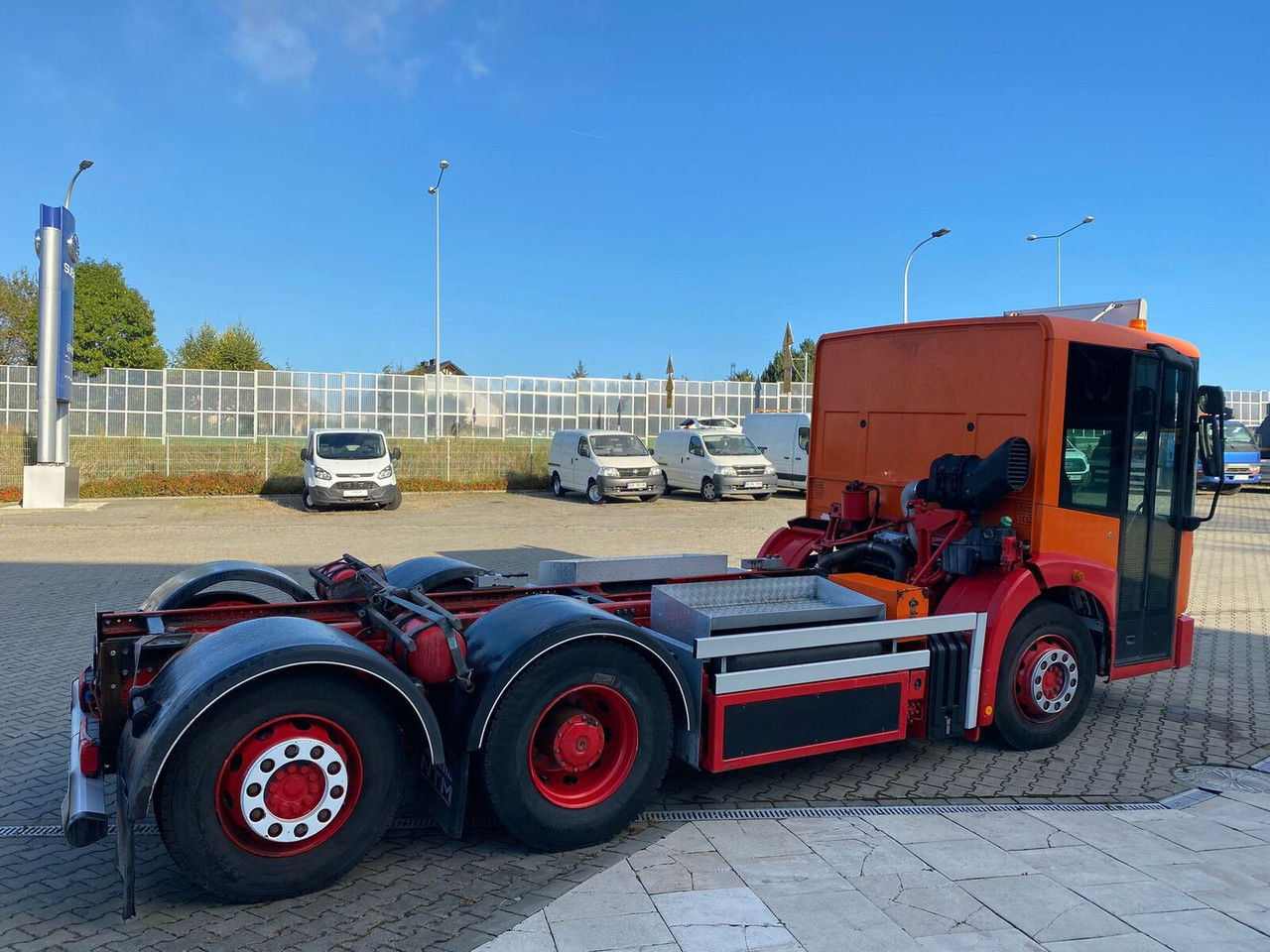 MERCEDES-BENZ Econic 2628 Eqonic 2628 - 1 Owner / LOW KM / Works Great - 캡 새시 트럭 : 사진 2 MERCEDES-BENZ Econic 2628 Eqonic 2628 - 1 Owner / LOW KM / Works Great - 캡 새시 트럭 : 사진 2