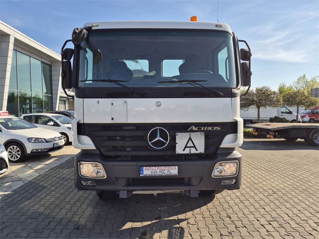 Mercedes-Benz Actros 1832 / FORNAL 180 / 1 OWNER / SERVICED! - 스킵 로더 트럭 : 사진 4 Mercedes-Benz Actros 1832 / FORNAL 180 / 1 OWNER / SERVICED! - 스킵 로더 트럭 : 사진 4