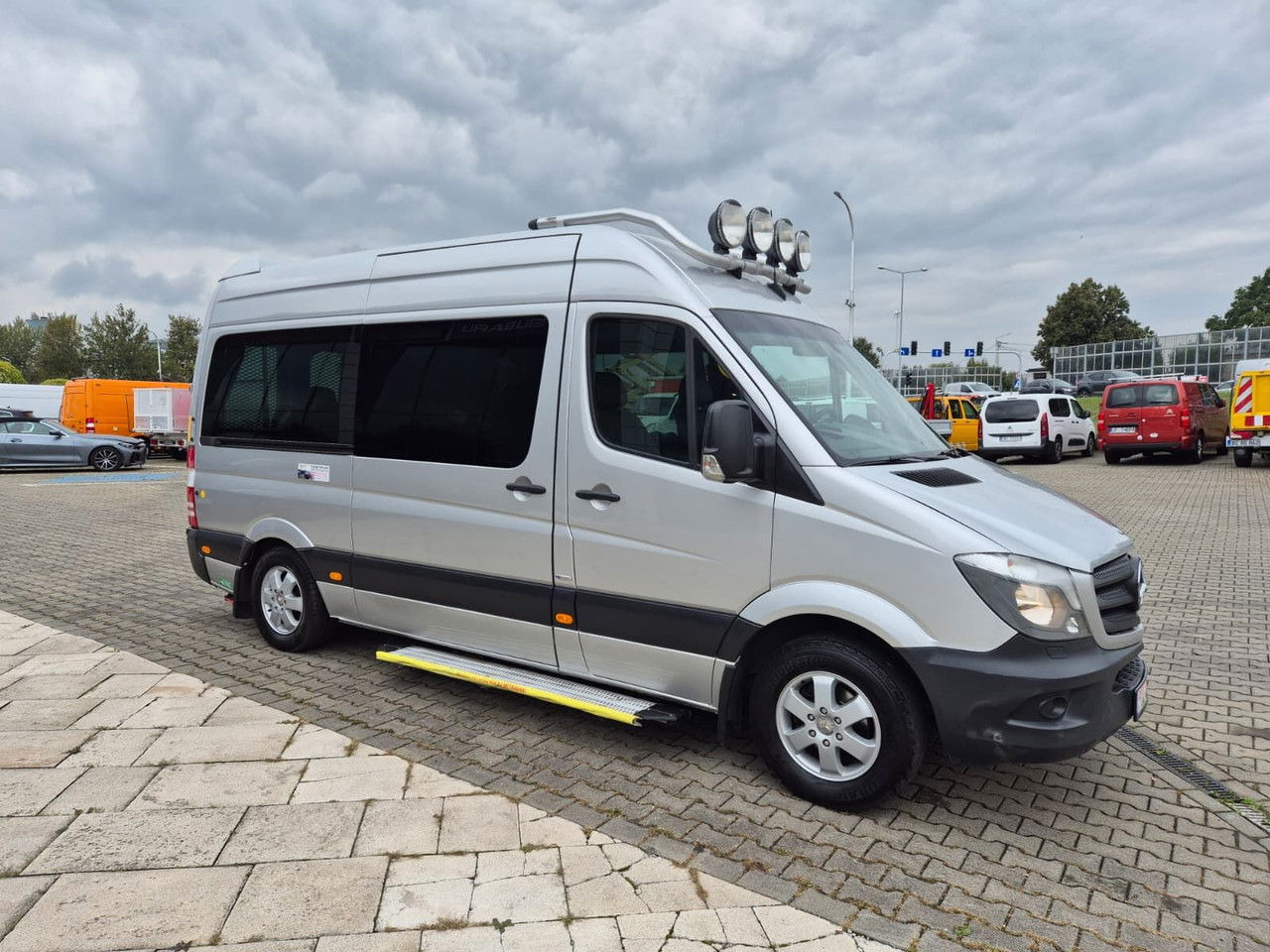 Mercedes-Benz Sprinter 316 NGT / 1 Owner / 9 Seats / Ramp Uhaul / Petrol + CNG - 승합차 : 사진 5 Mercedes-Benz Sprinter 316 NGT / 1 Owner / 9 Seats / Ramp Uhaul / Petrol + CNG - 승합차 : 사진 5