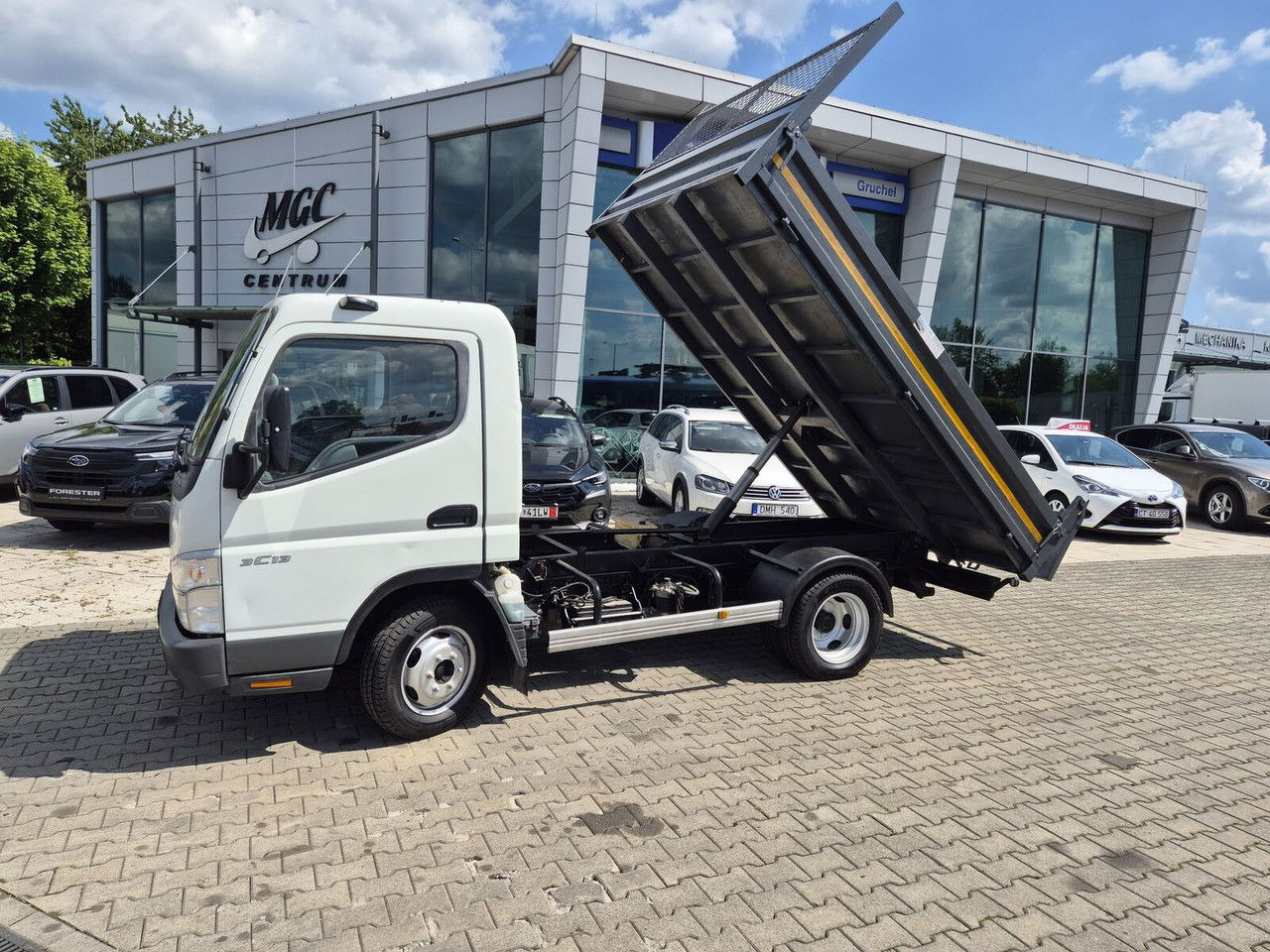 Mitsubishi Canter Fuso 3C13 / Kipper / Only 177TKM / Works Great - 덤프트럭 : 사진 1 Mitsubishi Canter Fuso 3C13 / Kipper / Only 177TKM / Works Great - 덤프트럭 : 사진 1