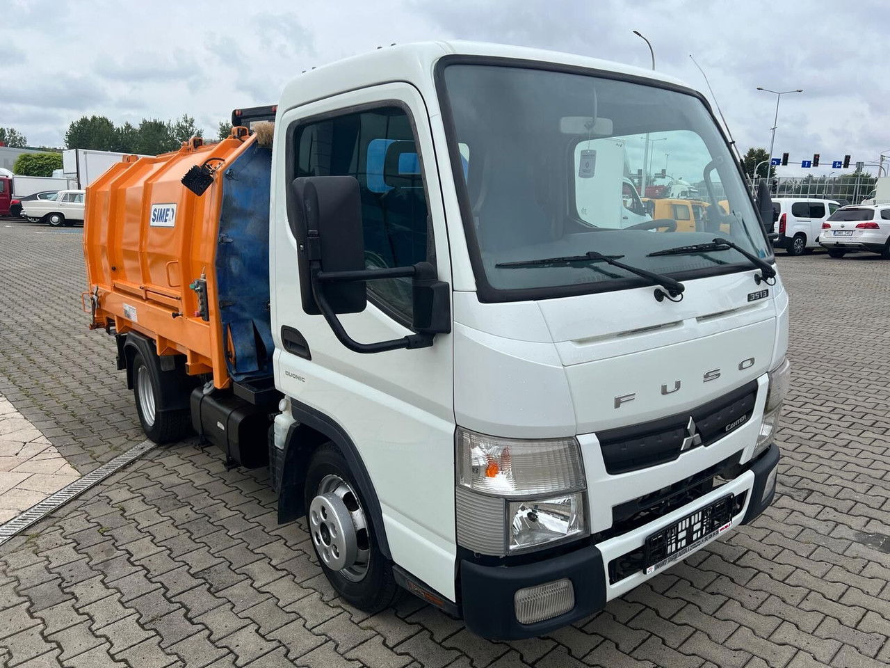 Mitsubishi Canter Fuso 3S13 AMT / Presscontainer / LOW KM / Super Condition - 쓰레기차 : 사진 2 Mitsubishi Canter Fuso 3S13 AMT / Presscontainer / LOW KM / Super Condition - 쓰레기차 : 사진 2