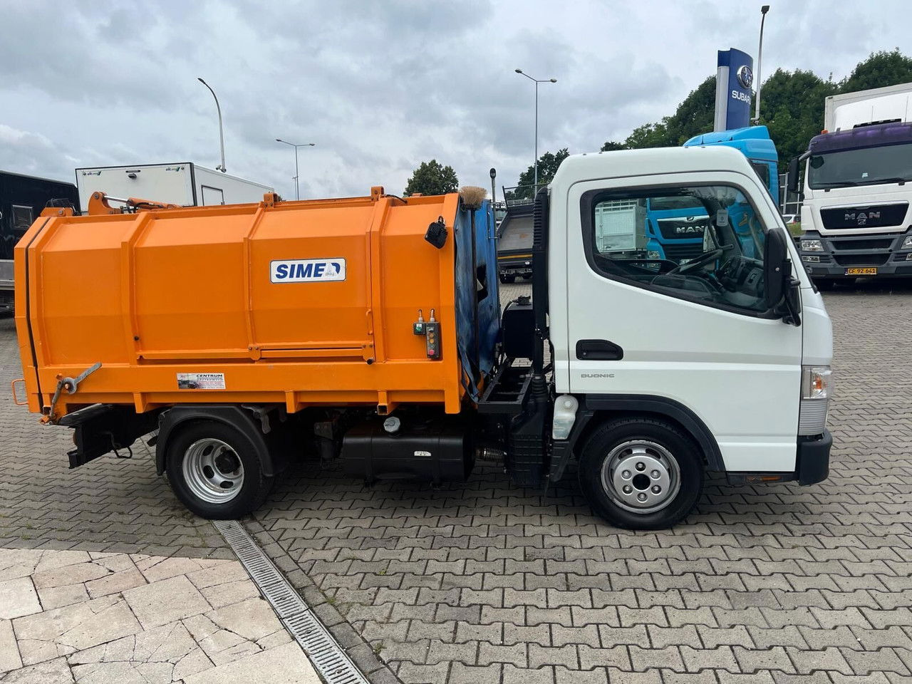 Mitsubishi Canter Fuso 3S13 AMT / Presscontainer / LOW KM / Super Condition - 쓰레기차 : 사진 3 Mitsubishi Canter Fuso 3S13 AMT / Presscontainer / LOW KM / Super Condition - 쓰레기차 : 사진 3