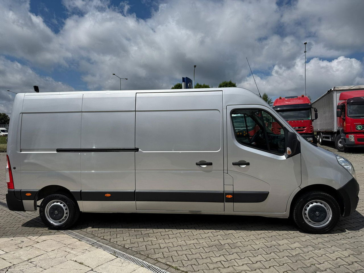 Opel Movano Accident-free / 1 owner/ Full Fv 23/ After replacing t - 패널 밴 : 사진 5 Opel Movano Accident-free / 1 owner/ Full Fv 23/ After replacing t - 패널 밴 : 사진 5