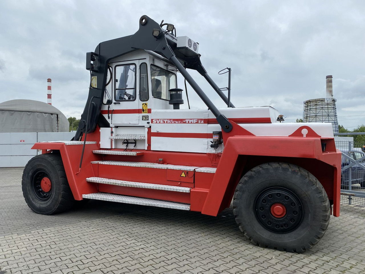 Svetruck TMF 12/9 HB / 1 Owner / Elme Spreader / Wood LOG A RM - 리치 스태커 : 사진 2 Svetruck TMF 12/9 HB / 1 Owner / Elme Spreader / Wood LOG A RM - 리치 스태커 : 사진 2