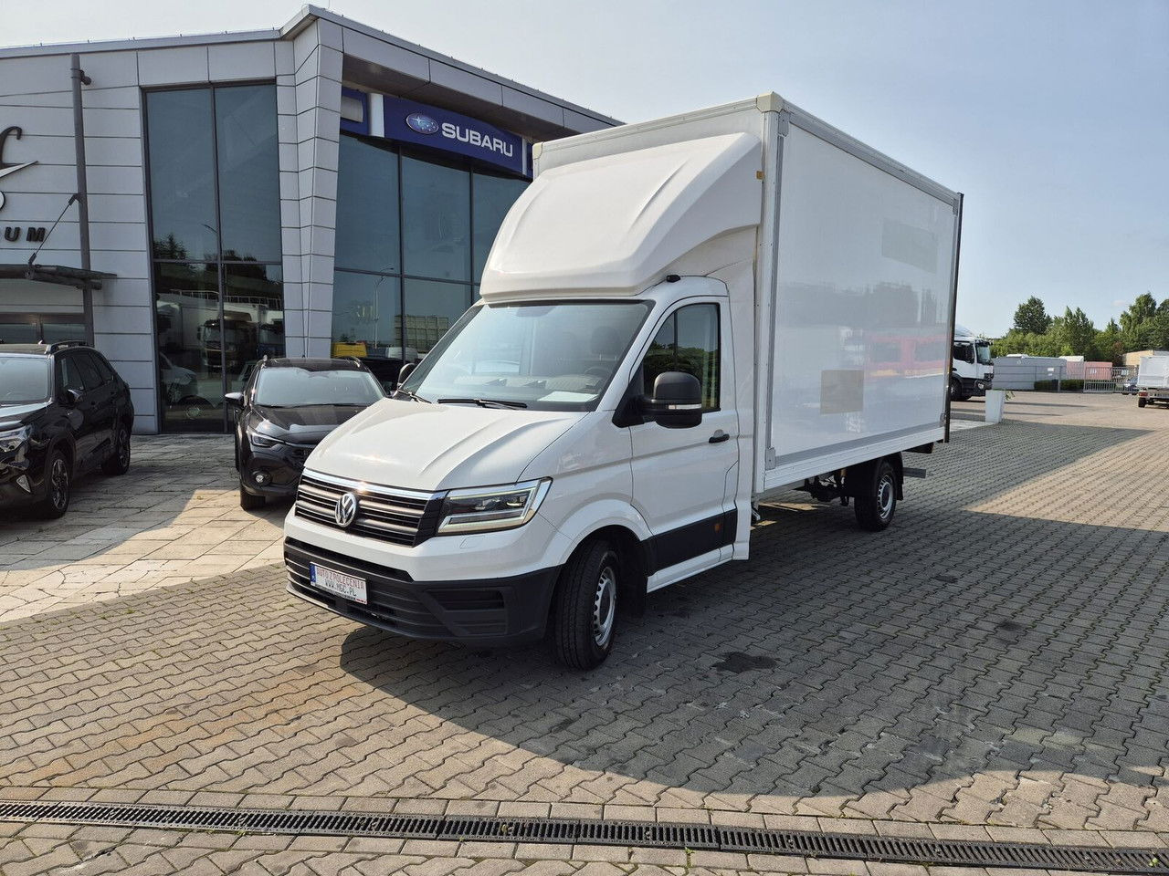 VOLKSWAGEN Crafter 2.0 TDI 177HP / High Container / Lift 750KG / Super Cond - 박스 밴 : 사진 3 VOLKSWAGEN Crafter 2.0 TDI 177HP / High Container / Lift 750KG / Super Cond - 박스 밴 : 사진 3