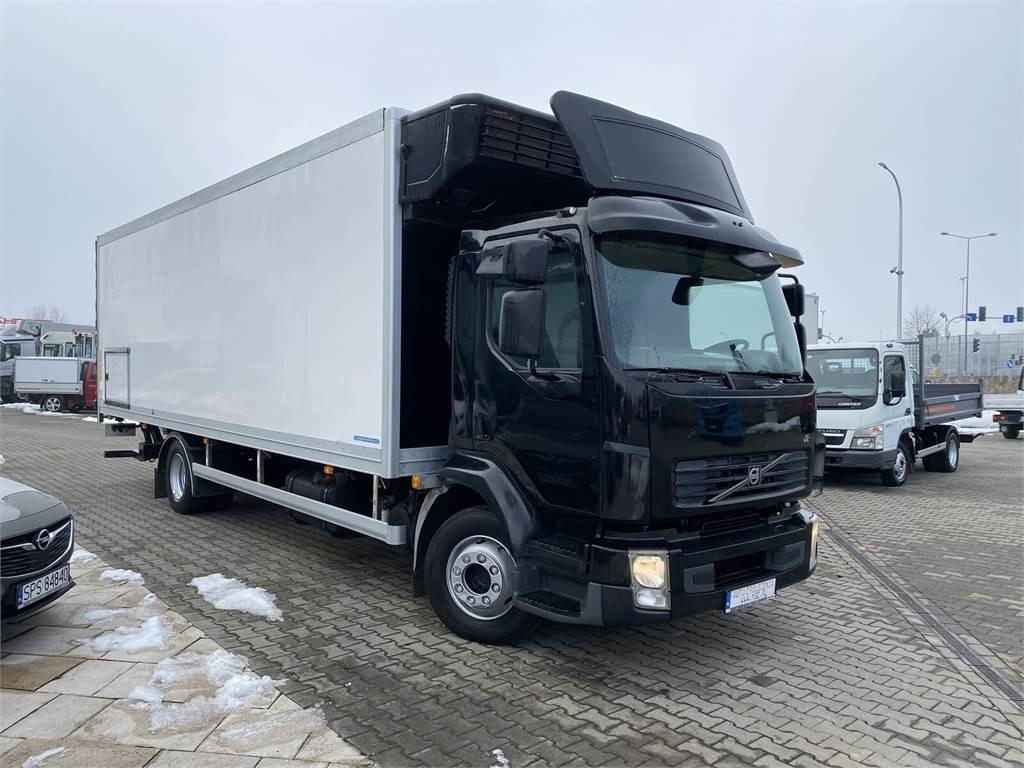 Volvo FL240 / HULSTEINS / 18 EP / 1 OWNER / SERVICED! - 냉동탑차 : 사진 4 Volvo FL240 / HULSTEINS / 18 EP / 1 OWNER / SERVICED! - 냉동탑차 : 사진 4