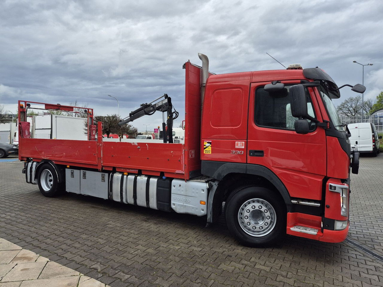 Volvo FM 330 Webasto / HDS Hiab / 1 Owner - 드롭사이드/ 플랫베드 트럭, 크레인 트럭 : 사진 5 Volvo FM 330 Webasto / HDS Hiab / 1 Owner - 드롭사이드/ 플랫베드 트럭, 크레인 트럭 : 사진 5
