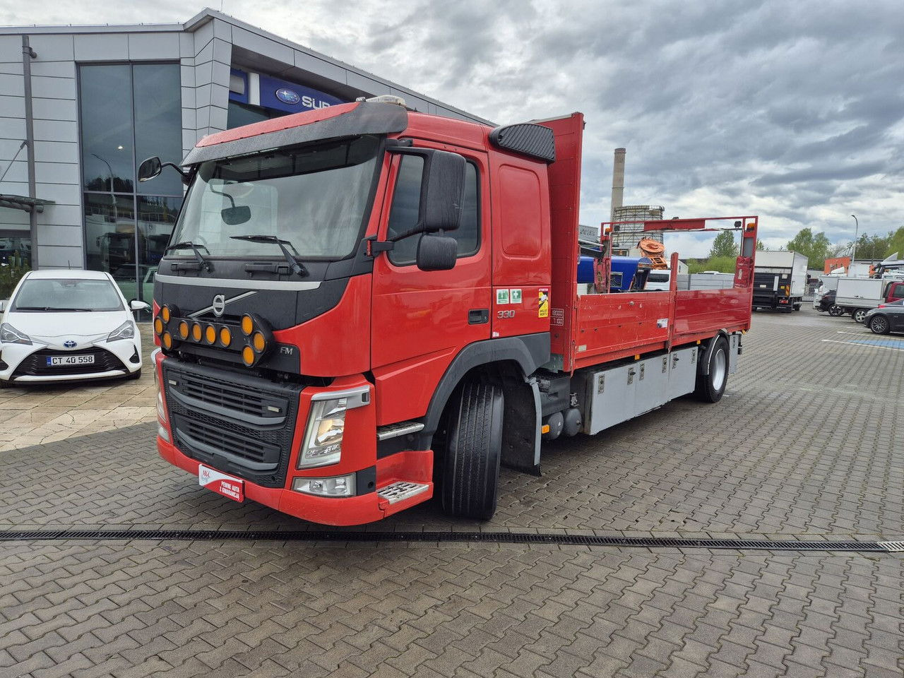 Volvo FM 330 Webasto / HDS Hiab / 1 Owner - 드롭사이드/ 플랫베드 트럭, 크레인 트럭 : 사진 1 Volvo FM 330 Webasto / HDS Hiab / 1 Owner - 드롭사이드/ 플랫베드 트럭, 크레인 트럭 : 사진 1