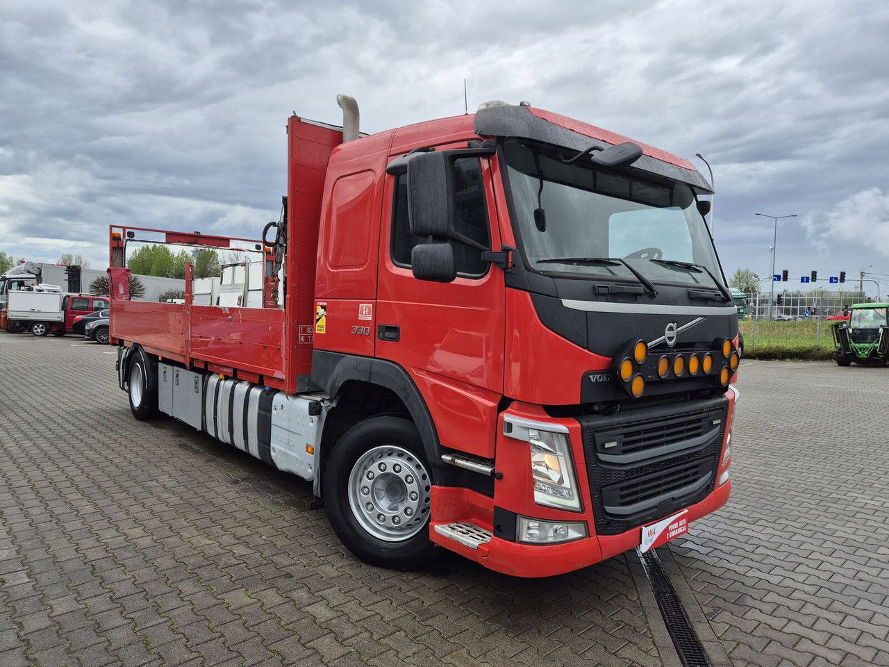 Volvo FM 330 Webasto / HDS Hiab / 1 Owner - 드롭사이드/ 플랫베드 트럭, 크레인 트럭 : 사진 2 Volvo FM 330 Webasto / HDS Hiab / 1 Owner - 드롭사이드/ 플랫베드 트럭, 크레인 트럭 : 사진 2