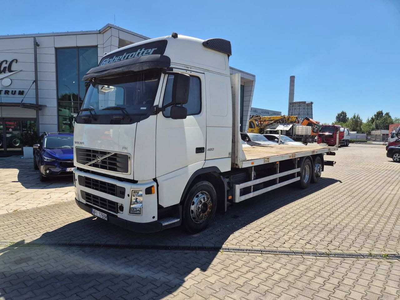 Volvo FM 420 Platform / Works Great - 드롭사이드/ 플랫베드 트럭 : 사진 2 Volvo FM 420 Platform / Works Great - 드롭사이드/ 플랫베드 트럭 : 사진 2