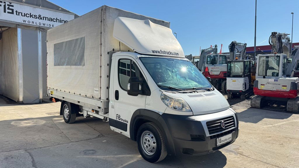 Fiat Ducato 2.3 JTD - 2014 - AIR Condition - Hydraulic Ramp - 커튼 사이드 밴 : 사진 3 Fiat Ducato 2.3 JTD - 2014 - AIR Condition - Hydraulic Ramp - 커튼 사이드 밴 : 사진 3