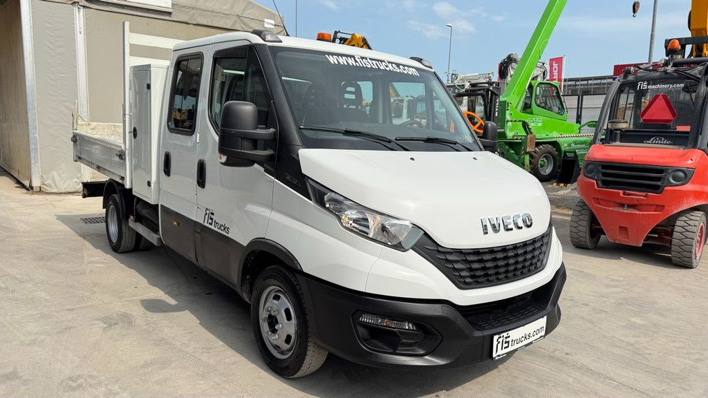 Iveco Daily 35C13 tipper - 6 seats - 플랫베드 밴 : 사진 3 Iveco Daily 35C13 tipper - 6 seats - 플랫베드 밴 : 사진 3
