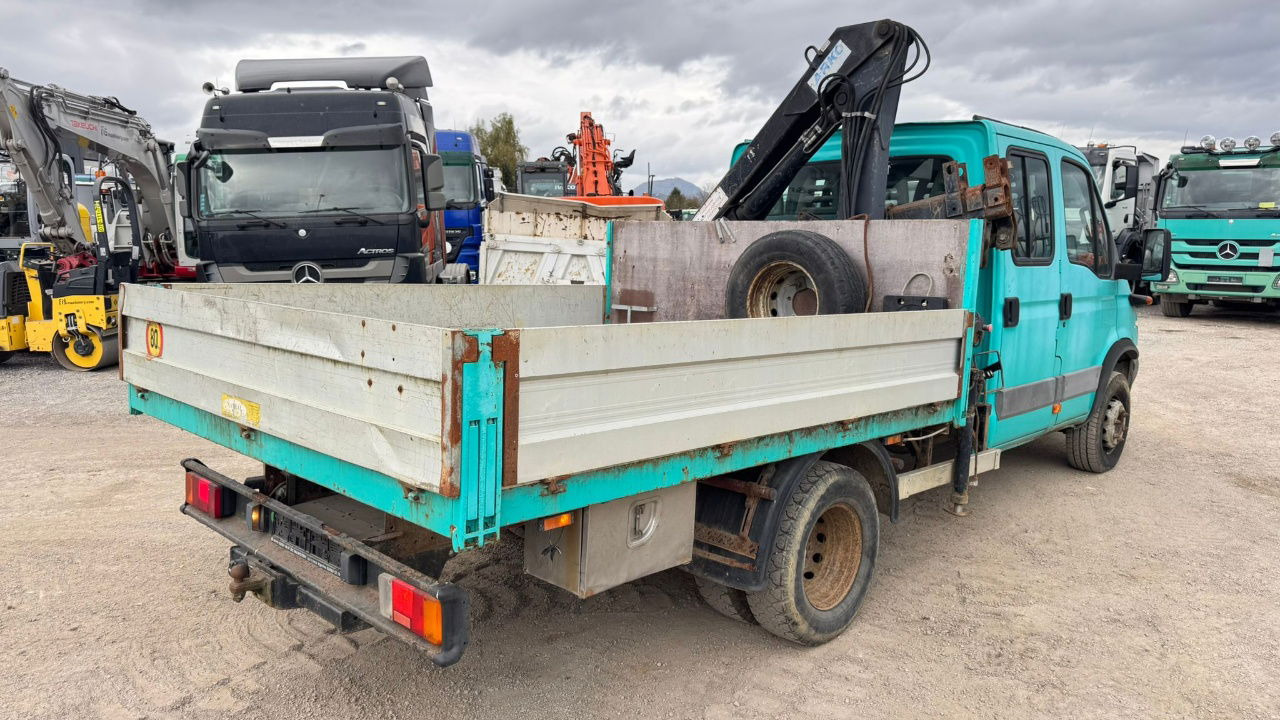 Iveco Daily 65 C15 stake body - Hiab 045-3 - 7.5M - 플랫베드 밴, 콤비 밴 : 사진 3 Iveco Daily 65 C15 stake body - Hiab 045-3 - 7.5M - 플랫베드 밴, 콤비 밴 : 사진 3