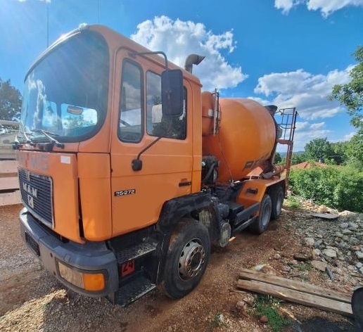 MAN 25.272 6x4 7m3 mixer - 콘크리트 믹서 트럭 : 사진 1 MAN 25.272 6x4 7m3 mixer - 콘크리트 믹서 트럭 : 사진 1