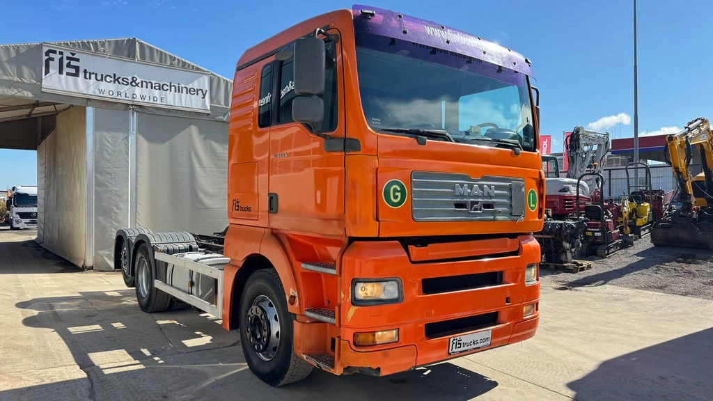MAN TGA 26.460 6X2 chassis - lifitng axle - 캡 새시 트럭 : 사진 3 MAN TGA 26.460 6X2 chassis - lifitng axle - 캡 새시 트럭 : 사진 3