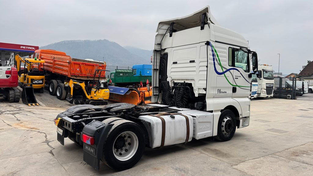 MAN TGX 18.480 4X2 schubodden hydr. + retarder - 트랙터 유닛 : 사진 4 MAN TGX 18.480 4X2 schubodden hydr. + retarder - 트랙터 유닛 : 사진 4