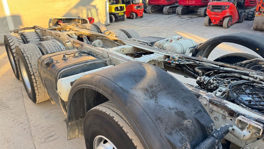 MAN - spring - 캡 새시 트럭 : 사진 4 MAN - spring - 캡 새시 트럭 : 사진 4