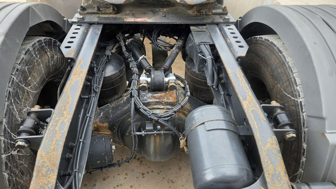 트랙터 유닛 Mercedes-Benz Actros 1841 LS - tipper hydraulics - retarder : 사진 39