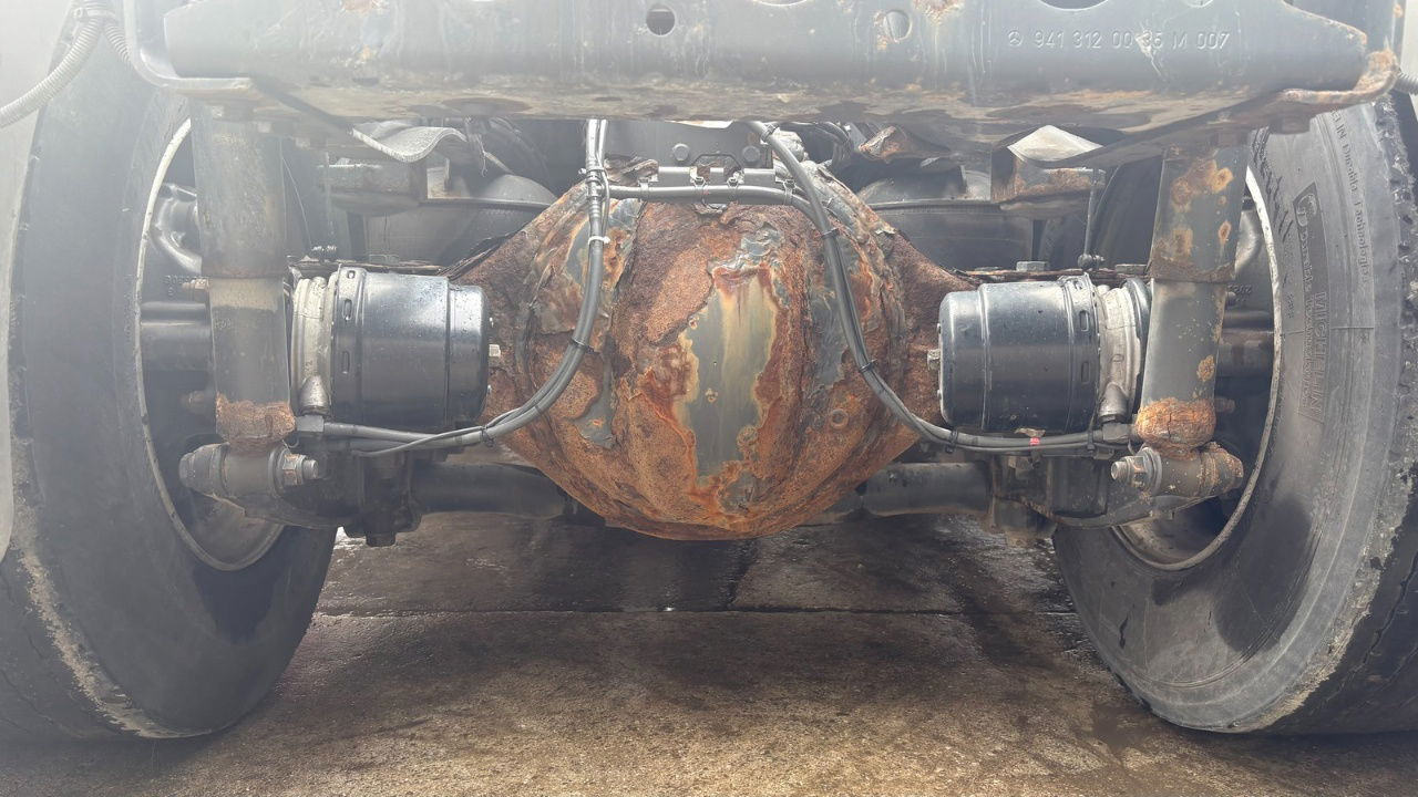 트랙터 유닛 Mercedes-Benz Actros 1844 4x2 tractor unit - retarder : 사진 9